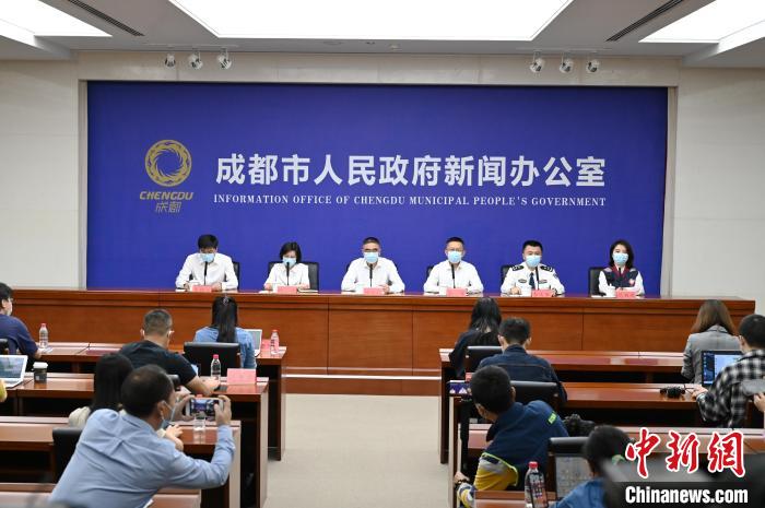 （抗擊新冠肺炎）成都1.48萬家企業(yè)閉環(huán)管理、連續(xù)生產工業(yè)企業(yè)復工率達到65%