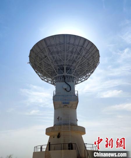 中國電科研制的測控系統(tǒng)?！≈袊娍?供圖