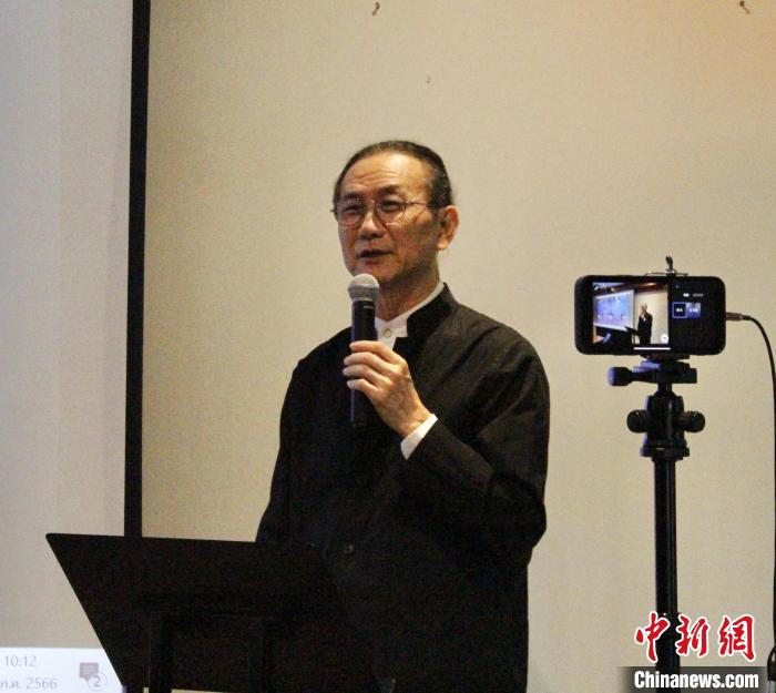 泰國泰中商務(wù)委員會主席邱威功致辭。<a target='_blank' href='/' _fcksavedurl='/'><p  align=