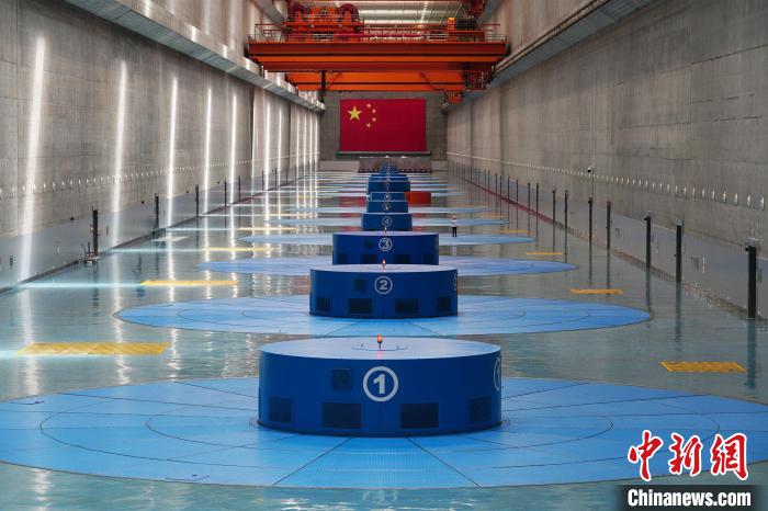 三峽左岸電廠?！￡愋?攝
