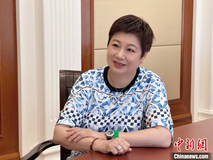 專訪榮毅仁侄女榮智豐：不想為“榮”字丟臉，要做最好