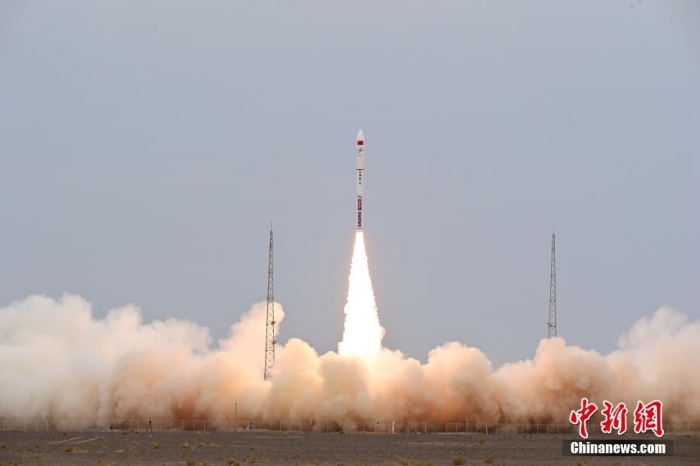 北京時(shí)間2023年8月10日12時(shí)03分，谷神星一號(hào)遙七運(yùn)載火箭在我國(guó)酒泉衛(wèi)星發(fā)射中心成功發(fā)射升空，將搭載的西光壹號(hào)01星等7顆衛(wèi)星順利送入預(yù)定軌道，發(fā)射任務(wù)獲得圓滿成功。此次任務(wù)是谷神星一號(hào)運(yùn)載火箭第7次飛行。汪江波 攝