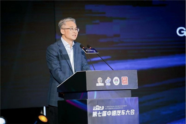 嘉興市人民政府市長李軍致辭。主辦方供圖