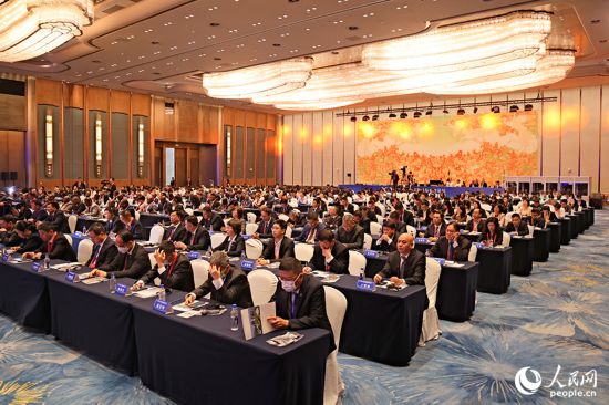 與會嘉賓濟濟一堂。人民網(wǎng)記者 陳博攝