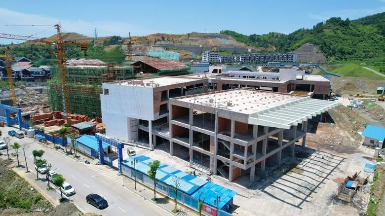 正在建設(shè)中的土家織錦文化創(chuàng)意園 全?，摂z