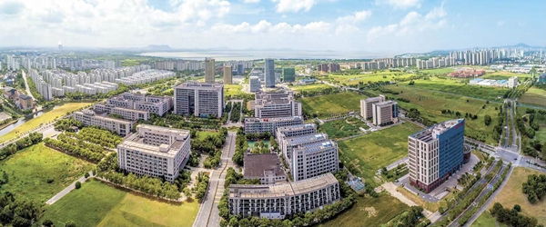航拍產(chǎn)業(yè)園區(qū)一角。無錫高新區(qū)管委會供圖