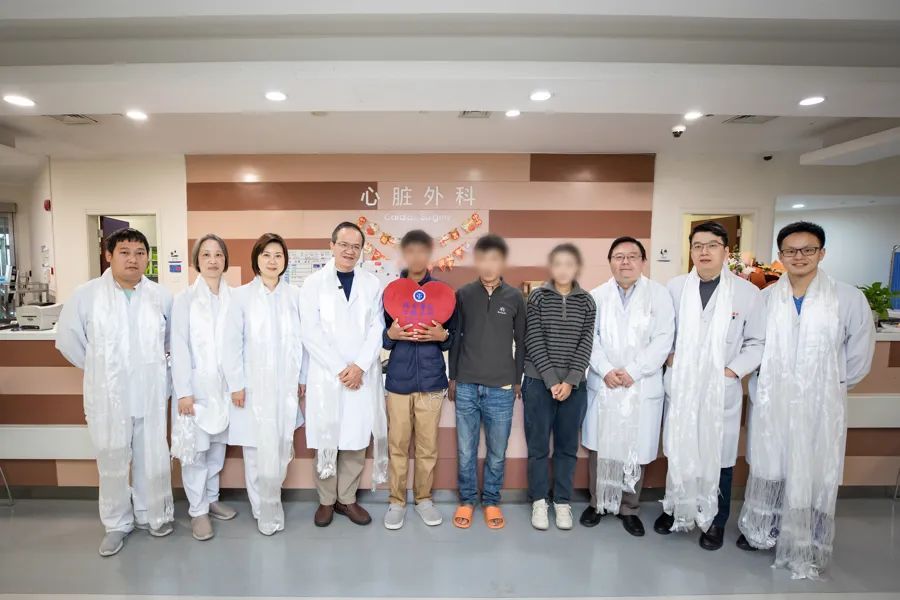 17歲少年咳嗽發(fā)熱15天，找不到感染原因！一查心臟更嚇人！上海醫(yī)生出手→