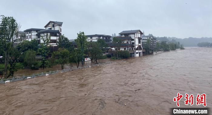 四川暴雨、山洪、地質(zhì)災(zāi)害氣象風(fēng)險(xiǎn)預(yù)警齊發(fā)