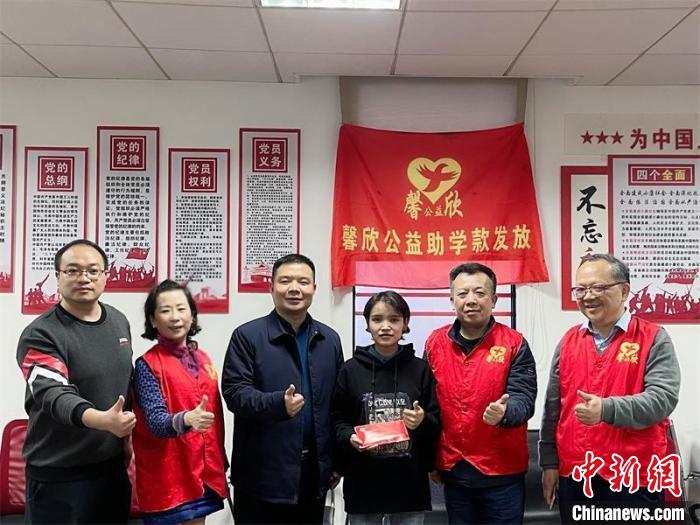 在湘求學(xué)的西藏女孩：“我淋過(guò)雨，也想努力為別人撐把傘”