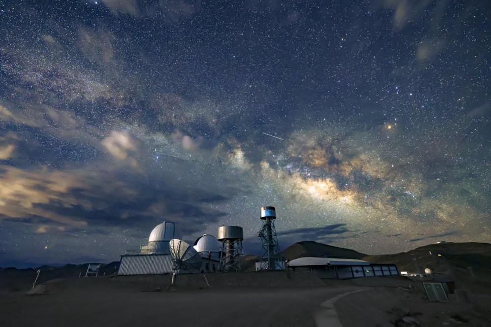 絕美暗夜星空。貢覺群培攝