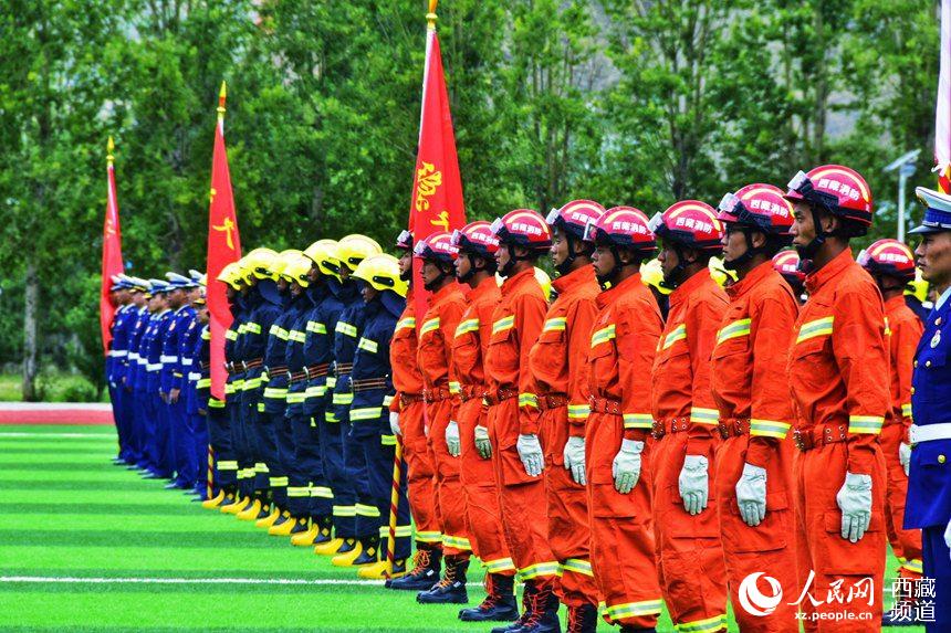 誓師大會(huì)現(xiàn)場。人民網(wǎng) 李海霞 攝